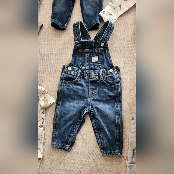 Baby boy size 9 month clothes - Picture 3 of 15